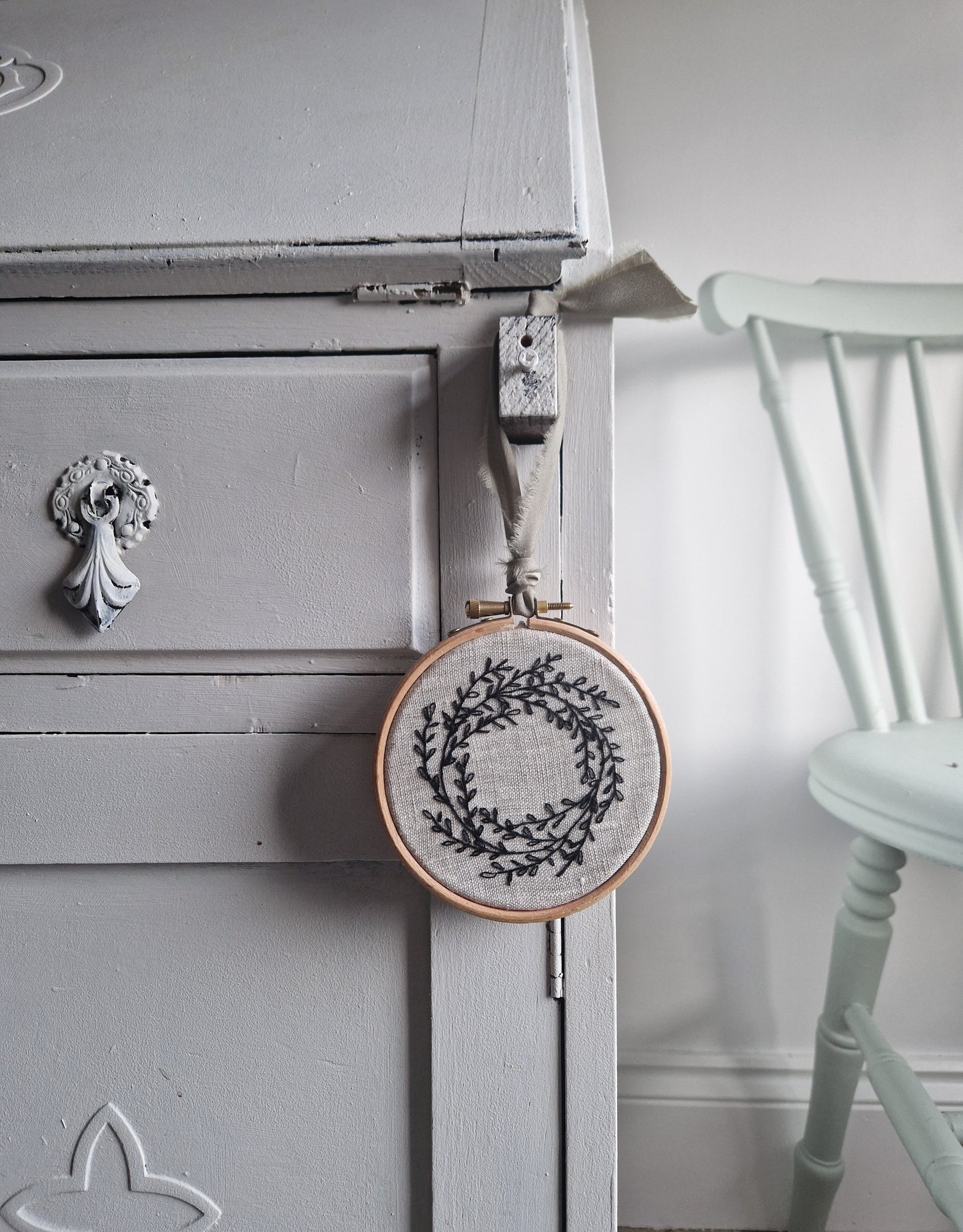 Hedgerow Wreath Decoration